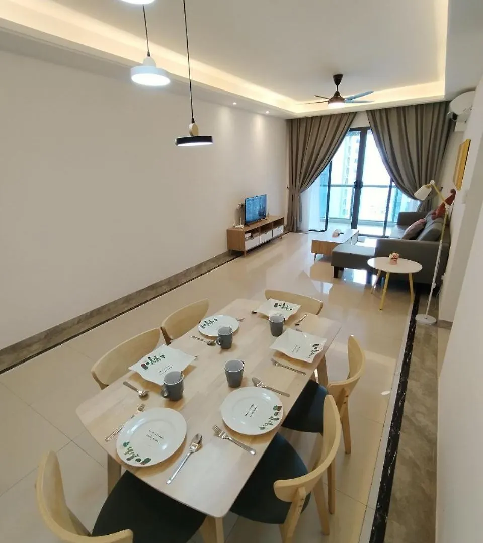 R&F Homestay888 新山 公寓